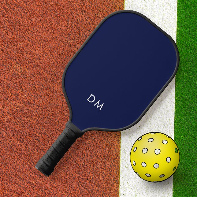 Einfache dunkle dunkelblaue Monogramm-Initialen Pickleball Schläger (Von Creator hochgeladen)