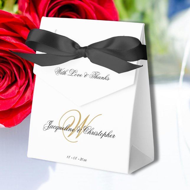 Einfache Elegant Monogram Chic Script Wedding Geschenkschachtel (White, Black and Gold - Simple Elegant Monogram with Chic Script Names Wedding Favor Boxes.)