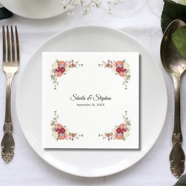 Einfache, elegante Hochzeit der Roten Flora Serviette (Simple elegant white and red floral wedding napkins add romantic charm to your celebration tables)