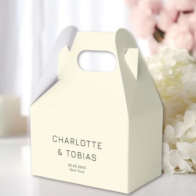 Einfache, elegante Hochzeit Geschenkschachtel (Simple, elegant wedding favor boxes with your name and date.)