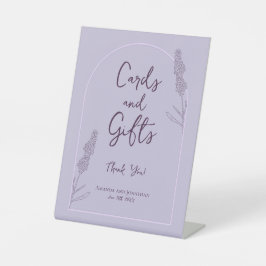 Einfache elegante Lavender Blooms Hochzeitskarten  Sockelschild