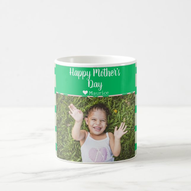 Einfache Elegante Modern Mothers Day Foto Name Kaffeetasse (Mittel)