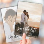 Einfache Elegante Moderne Foto Hochzeit Save The Date<br><div class="desc">Ihr Foto und Save the Date Details auf der Vorderseite und ein anderes oder dasselbe Foto auf der Rückseite. Verwenden Sie den Link Weitere Anpassung und verwenden Sie unsere Bearbeitungstools, um Änderungen vorzunehmen. Wählen Sie Hochauflösende Druckoption für bessere Foto-Qualität und Matte für schwerere Papiere. Es sieht großartig aus mit quadratischen...</div>