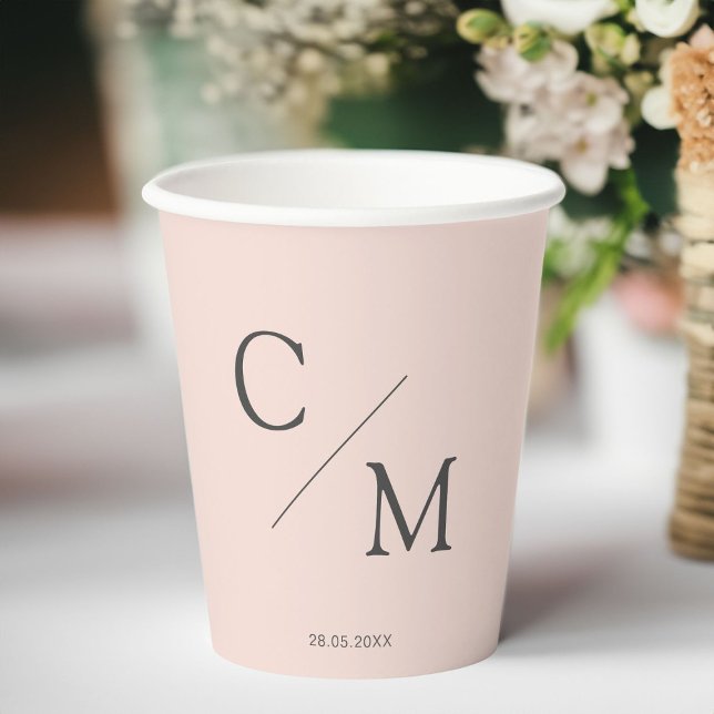 Einfache, elegante Papiertasse Pappbecher (Simple, elegant,wedding  monogram Paper cup with your monogram & date. Soft Pink & Gray-Black.)