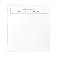 Einfache Eleganz vom Schreibtisch des Notepad