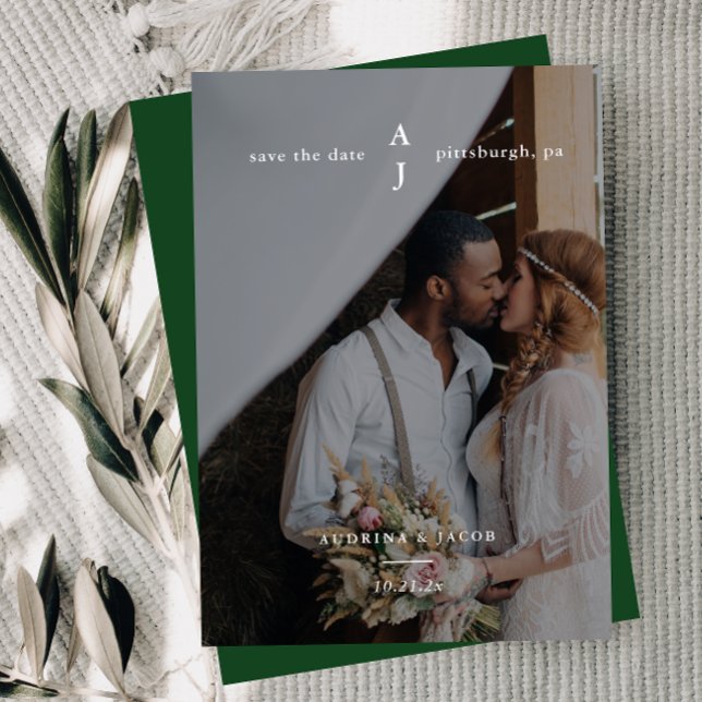 Einfache Emerald Green Foto Monogram Wedding Save The Date (Von Creator hochgeladen)