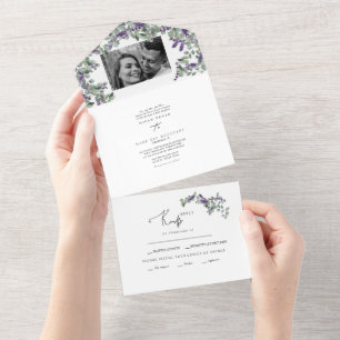 Einfache Eukalyptus- & Lavendel-Hochzeit mit zwei All In One Einladung