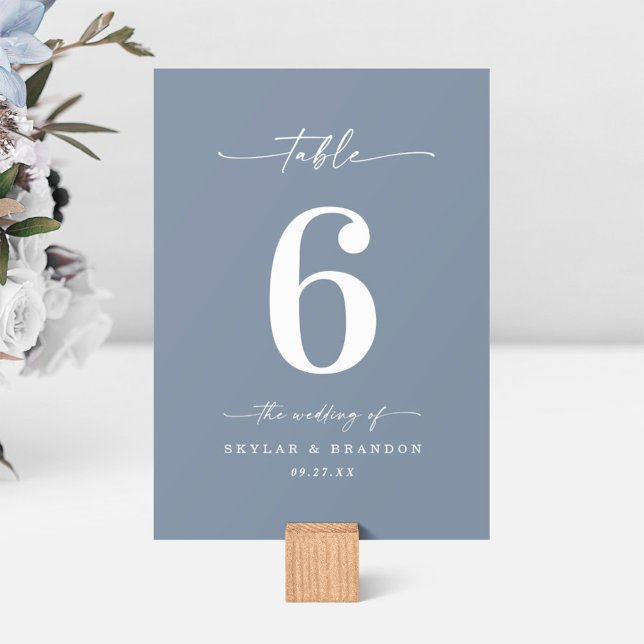 Einfache feste Farbe staubblaues Hochzeitsempfang Tischnummer (Von Creator hochgeladen)