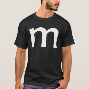 Einfache fett große weiße Unterbuchstabe Buchstabe T-Shirt