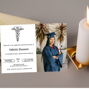 Einfache Foto Schule für Medizin Abschluss Ankündigung