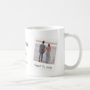 Einfache gerahmte Fotos und handgeschriebene Texte Kaffeetasse