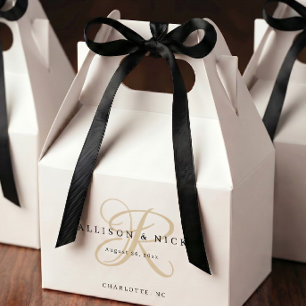 Einfache goldene Monogramm-Hochzeitsgeschenkboxen Geschenkschachtel