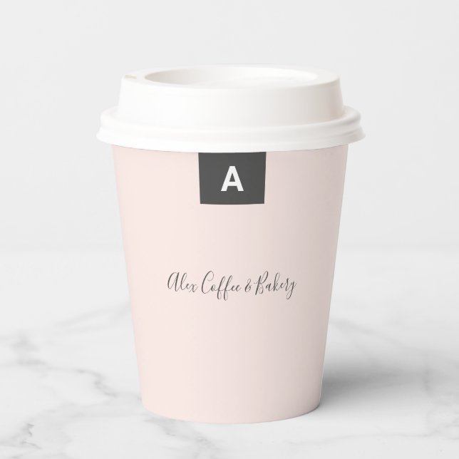 Einfache, grau-rosa Social Media Business Custom Pappbecher (Rückseite)