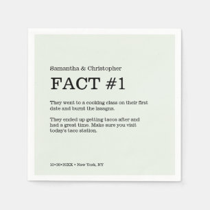 Einfache grüne weiße Hochzeitsfakte Serviette