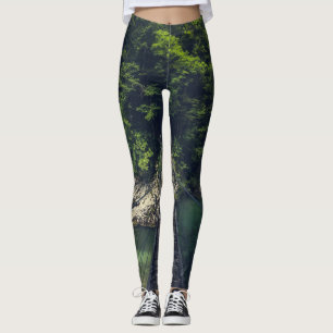 Einfache Hängebrücke über den Fluss Idrijca, Slowe Leggings