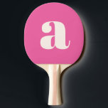 Einfache, heiß rosa, fette Retro-Monogramm Tischtennis Schläger<br><div class="desc">Einfache,  heiß rosa,  fette Retro Monogramm Pingpongpaddel</div>