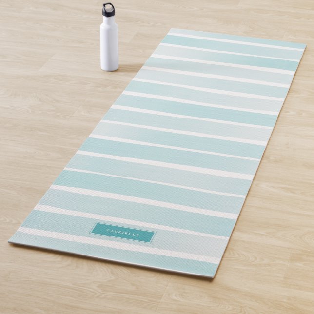 Einfache helle blaue Streifen Hübsch Personalisier Yogamatte (Beispiel)