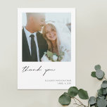 Einfache Hochzeit des modernen Handschriften-Fotos Dankeskarte<br><div class="desc">Diese einfache, stilvolle moderne Hochzeit danke Ihnen Karte Vorlage zeigt 'danke' in schwarz in einem entspannten, modernen Skript in allen Kleinbuchstaben. Dieser 'danke' Teil des Designs ist ein Bild und kann nicht bearbeitet werden. Aber Sie können die Farbe, den Schriftart oder die Größe eines anderen Textes auf beiden Seiten ändern,...</div>