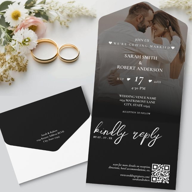 Einfache Hochzeit des schwarzen, frisch verheirate All In One Einladung (Simple Black Newlywed Photo QR Code Wedding All In One Invitation)