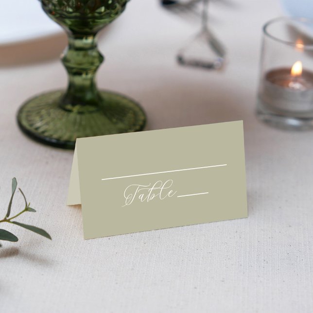 Einfache Hochzeit Grüner Empfang Platzkarte (Save green place card template with calligraphy script. )