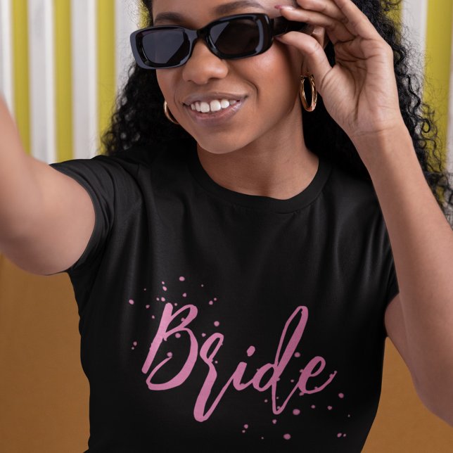 Einfache Kalligrafie Script Bridge Niedlich T-Shirt (Whimsical Calligraphy Script Bride T-Shirt.)