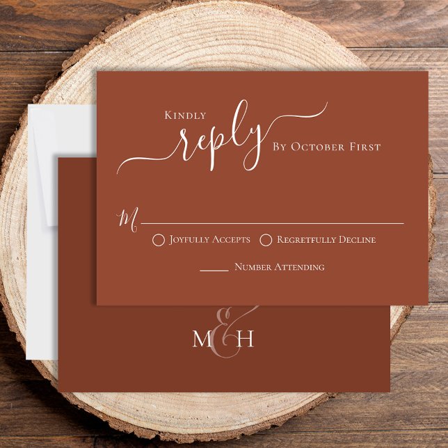 Einfache Kalligraphie Terracotta Classic Gast UAWG RSVP Karte (Beautiful terracotta wedding rsvp, traditional RSVP choice options on the front. )