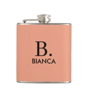 Einfache Korallenrosa-Minimalmonogramm Flachmann