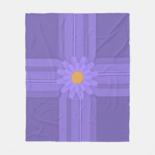 Einfache lila Blume auf modernem Kreuz Fleecedecke