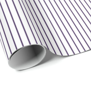 Einfache lila Pinstripe Minimalistische Allerlei-G Geschenkpapier