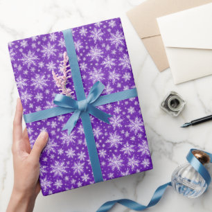Einfache lila weiße Winter-Schneeflocken Wasserfar Geschenkpapier