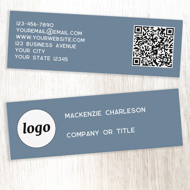 Einfache Logos und QR-Code Dusty Blue Gray Mini Visitenkarte (Logo QR code with custom text blue gray professional mini business card)