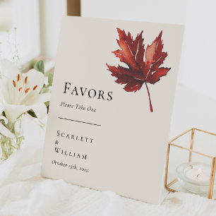 Einfache Minimal-Fall-Leaf-Creme-Gastgeschenke Hoc Sockelschild
