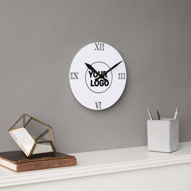 EINFACHE MINIMAL MODERNE MONOGRAM ELEGANT STIL CHI RUNDE WANDUHR (Büro)