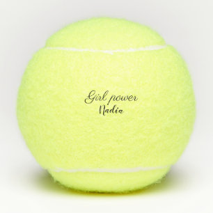 einfache minimale Mädchenpower Namenstext Bild Ges Tennisbälle