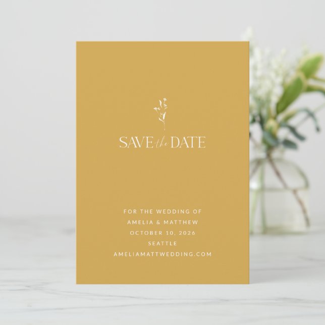 Einfache Minimalistische Botanische Dusty Yellow W Save The Date (Stehend Vorderseite)