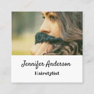 einfache minimalistische Fügen Sie Ihr Foto Text F Quadratische Visitenkarte