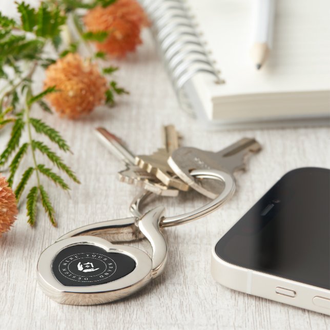 Einfache Minimalistische Logo- und Textwerbung Schlüsselanhänger (Seite)