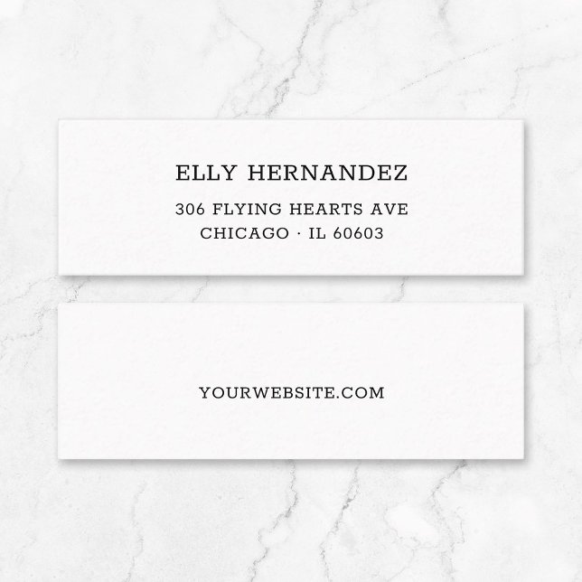 Einfache Minimalistische Schreibmaschine 11 Mini-V Mini Visitenkarte (Simple Minimalist Basic Typewriter Typography Mini Business Card Template.)