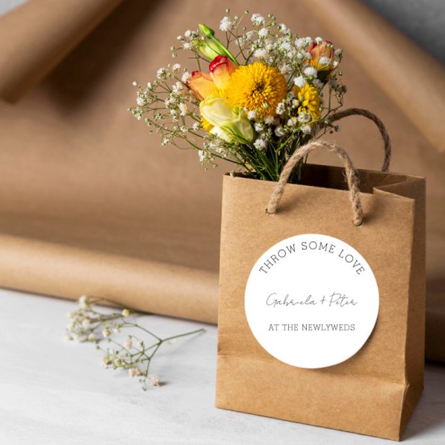 Einfache Minimalistische Schwarz-Weiß-Hochzeit Vie Runder Aufkleber (Von Creator hochgeladen)