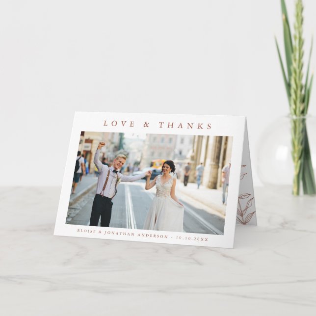 Einfache Minimalistische Terracotta-Wildblume Hoch Dankeskarte (Vorderseite)