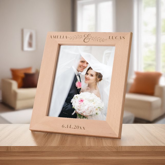 Einfache moderne Ampersand & Blätter Personalisier Geätzte Rahmen (Von Creator hochgeladen)