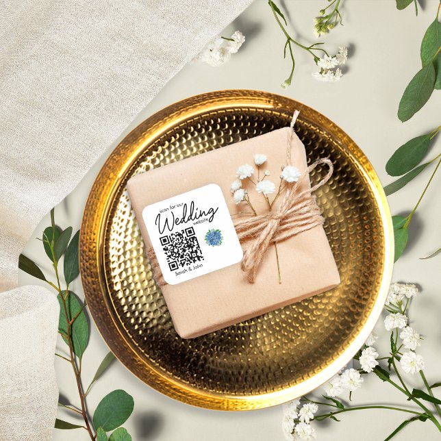Einfache moderne Blue Hydrangea Wedding QR Code Quadratischer Aufkleber (Von Creator hochgeladen)