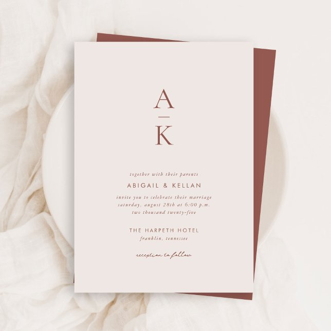 Einfache moderne Blush Brown Monogram Hochzeit Einladung (Von Creator hochgeladen)