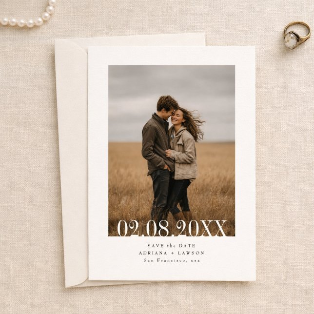 Einfache moderne Budget-Hochzeit Fette Datum Foto Save The Date (Von Creator hochgeladen)