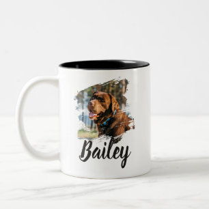 Einfache moderne coole Typografie Name und Foto de Zweifarbige Tasse