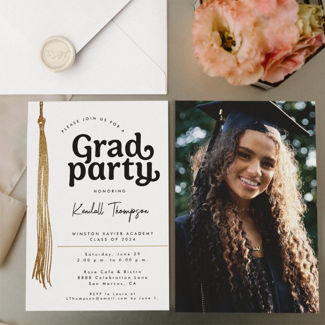 Einfache moderne Foto Graduierungspartei Einladung (SImple, Grad Party custom photo with gold tassle invitation)
