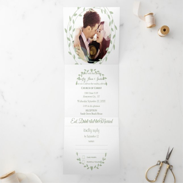Einfache moderne grüne Asche Hochzeit Tri-Fold Inv Dreifach Gefaltete Einladung (Innenseite)