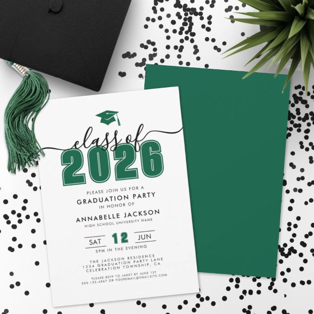 Einfache moderne grüne Graduierungspartei Einladung (Simple Modern Green Graduation Party Invitation)
