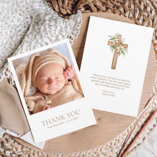 Einfache moderne, kreuz Minimalistische Foto-Taufe Dankeskarte (Minimalist Baptism Thank you Card with Photo and Watercolor Floral Cross)