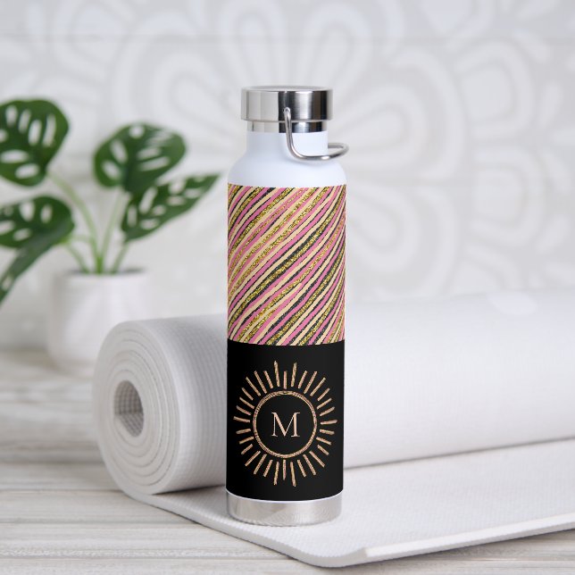 Einfache moderne Monogram Gold Black Trinkflasche (Yoga)